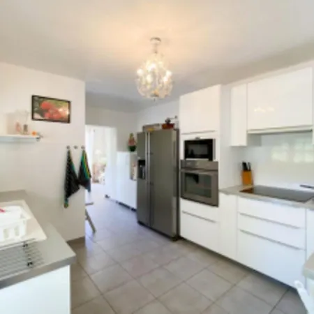 For 10 Pool 5 * Grimaud
