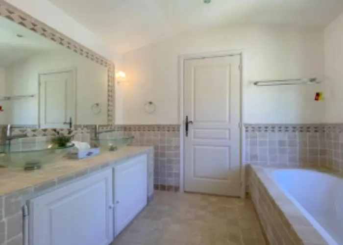 Villa For 10 Pool 5 Suites Grimaud *