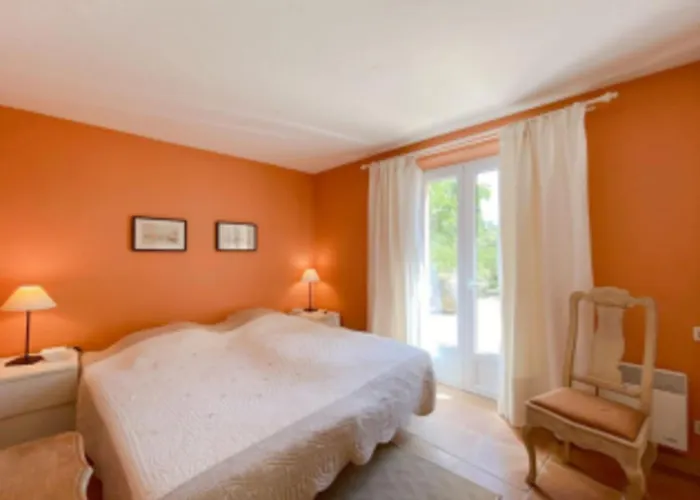 Villa For 10 Pool 5 Suites Grimaud Nyaraló