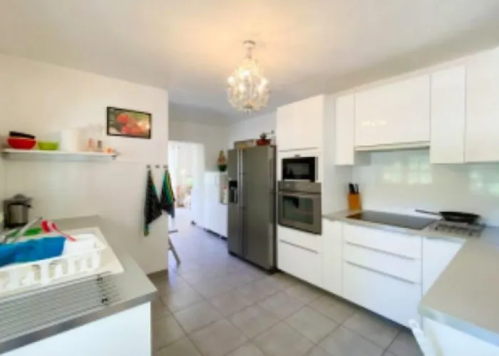Villa For 10 Pool 5 Suites Grimaud * Grimaud